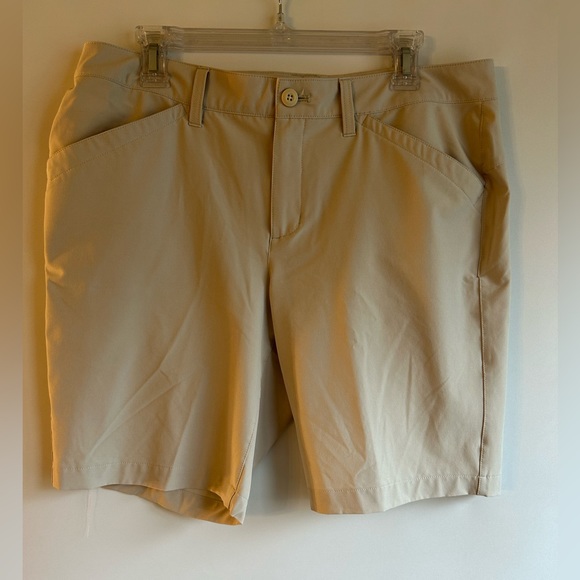 EDDIE BAUER WOMENS TAN/BEIGE (2015) OUTDOORS SHORTS SIZE 12 - Picture 1 of 6